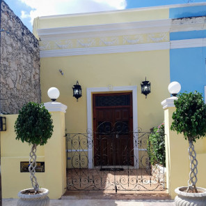 SANTIAGO, MÉRIDA